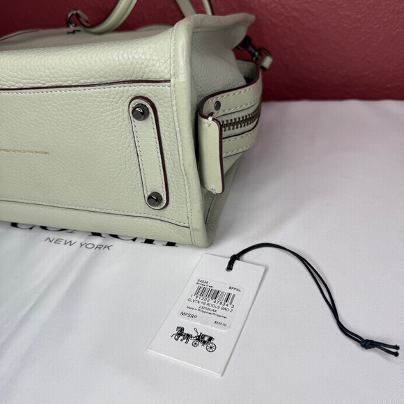 Coach 1941 Rogue 25 Pale Green - Picture 9 of 16